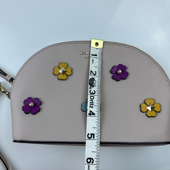 Kate Spade Cameron Spade Flower Applique Medium Dome Cosmetic Bag Clutch N239-24 - Picture 4 of 5